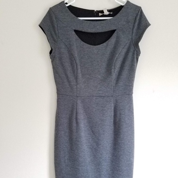Banana Republic Factory Dresses & Skirts - Banana Republic Gray Cap Sleeved Pencil Dress